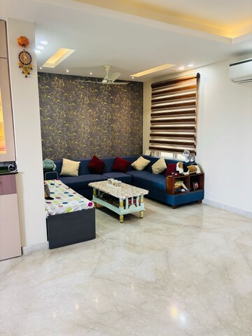 Living Room in 3 BHK Builder Floor at MVL IPark, Sector 15 – for Rent