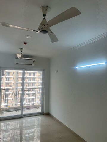 Room in 3 BHK Apartment at ATS Nobility, Sector 4, Greater Noida – for Rent