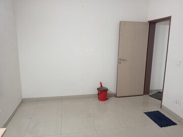 Room in 1 BHK Apartment at Paranjape Blue Ridge, Hinjewadi – for Rent
