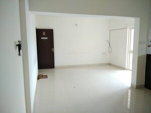 Room in 3.5 BHK Apartment at Metro Jazz, Baner – for Sale