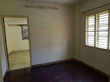 Room in 1 BHK Builder Floor at Hsr Layout – for Rent