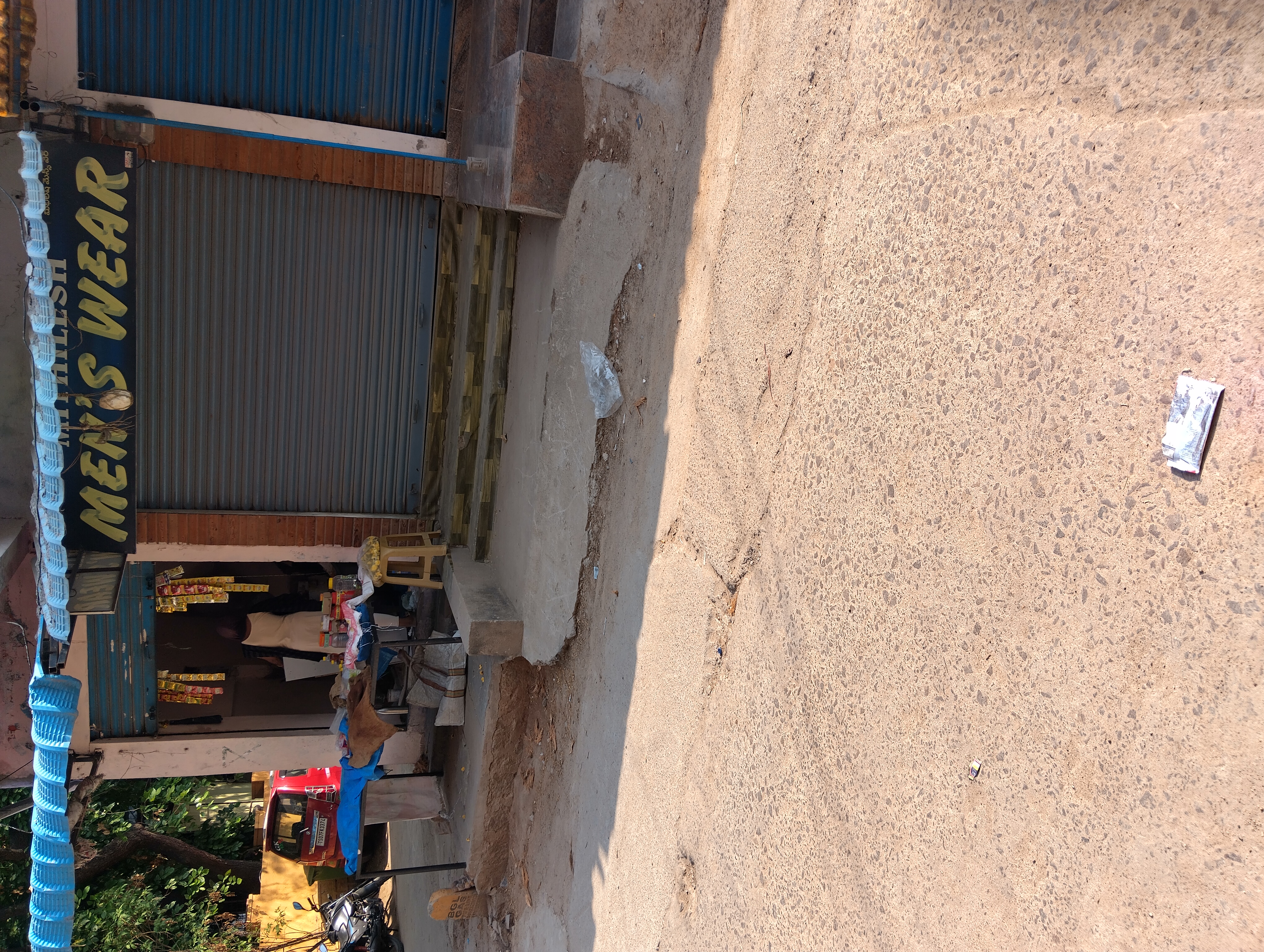 Retail Shop For Sale in Three Shutter 1 Double be