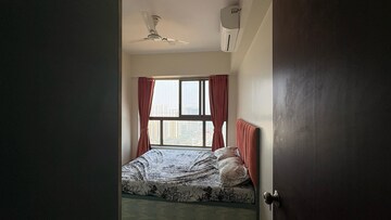 Bedroom in 2 BHK Apartment at Thane West – for Rent