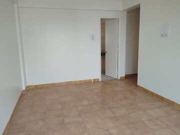 Room in 2 BHK Apartment at Aditya Shagun, Bavdhan – for Rent