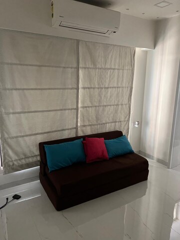 Room in  Pg at Malad East – for Rent