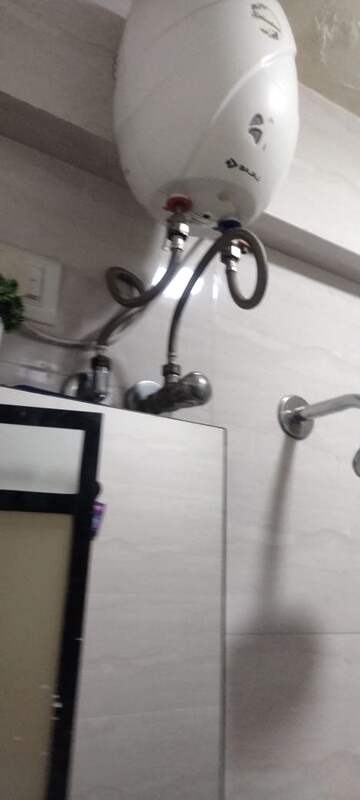 Furnished Amenities in 1 BHK Apartment at Tilak Nagar Building, Tilak Nagar – for Rent