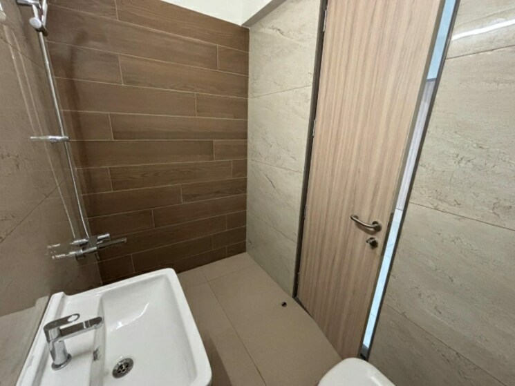Attached Bathroom, magarpatta-nova 2.5 Bedroom 900 Sq.Ft. Apartment In Mundhwa Pune 8448265