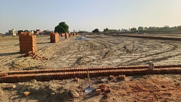  Plot – Exterior View View at Jankipuram Extension - for Sale