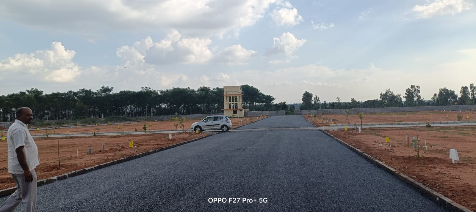 Plot For Sale in Suradhenupura