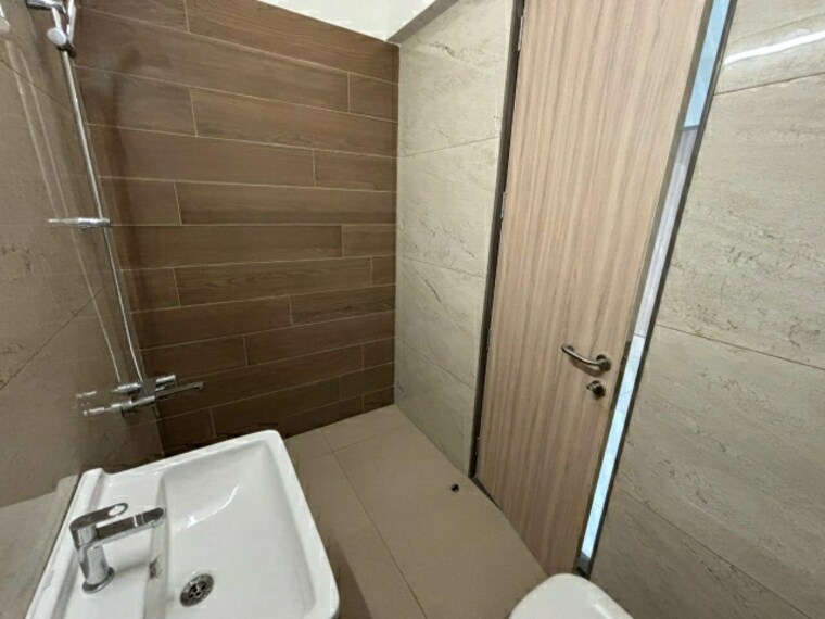 Bathroom, magarpatta-nova 3.5 Bedroom 1234 Sq.Ft. Apartment In Mundhwa Pune 8448298