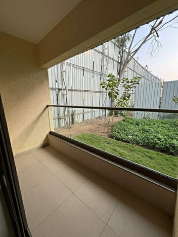 Balcony in 3.5 BHK Apartment at Magarpatta Nova, Mundhwa – for Sale
