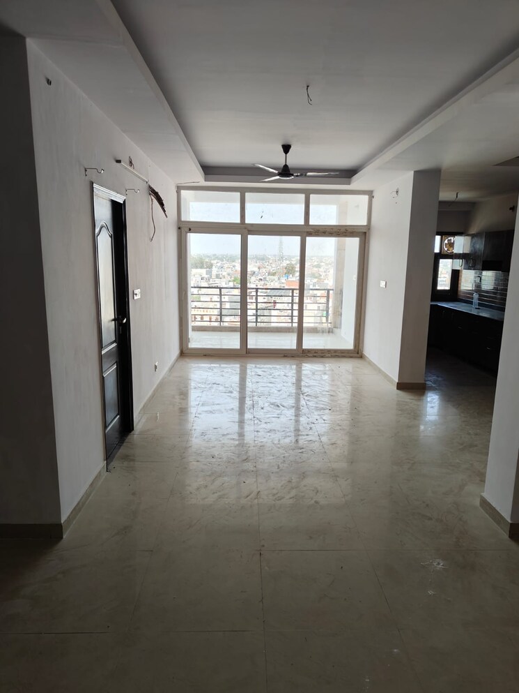 Room, amna-rolex-estate 3 Bedroom 1850 Sq.Ft. Apartment In Faizabad Road Lucknow 8448303