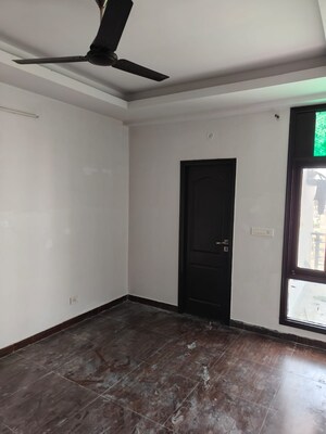 Room in 3 BHK Apartment at Amna Rolex Estate, Faizabad Road – for Sale