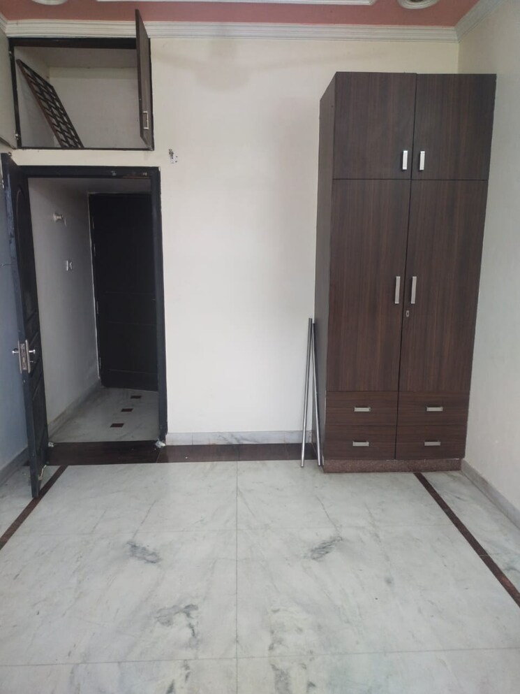 Room, amna-rolex-estate 3 Bedroom 1850 Sq.Ft. Apartment In Faizabad Road Lucknow 8448303