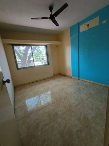 Room in 2 BHK Apartment at Wadgaon Sheri – for Rent