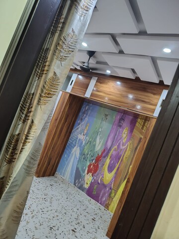 Furnished Amenities in 3 BHK Builder Floor at Dwarka Mor – for Rent