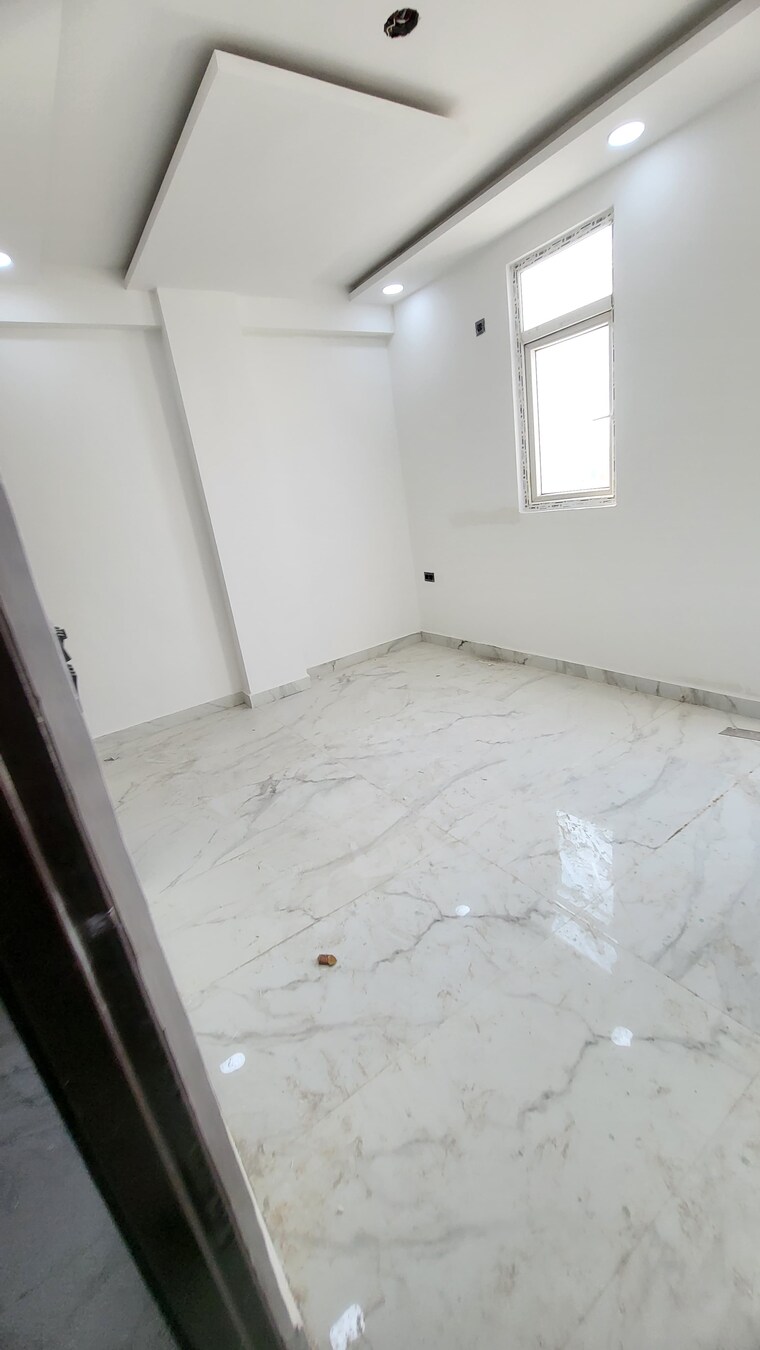 Room, knowledge park v greater noida 3 Bedroom 1550 Sq.Ft. Builder Floor In Knowledge Park V Greater Noida Greater Noida 8448342