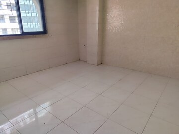 Room in 1 BHK Apartment at Green Field B CHS LTD, Andheri East – for Rent