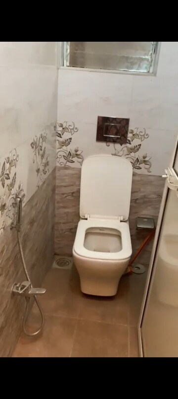Bathroom in 1 BHK Apartment at Green Field B CHS LTD, Andheri East – for Rent