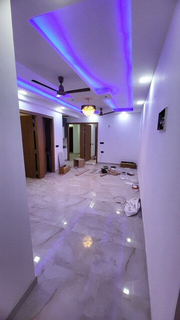 Room in 3 BHK Builder Floor at Sector 1 Greater Noida – for Sale