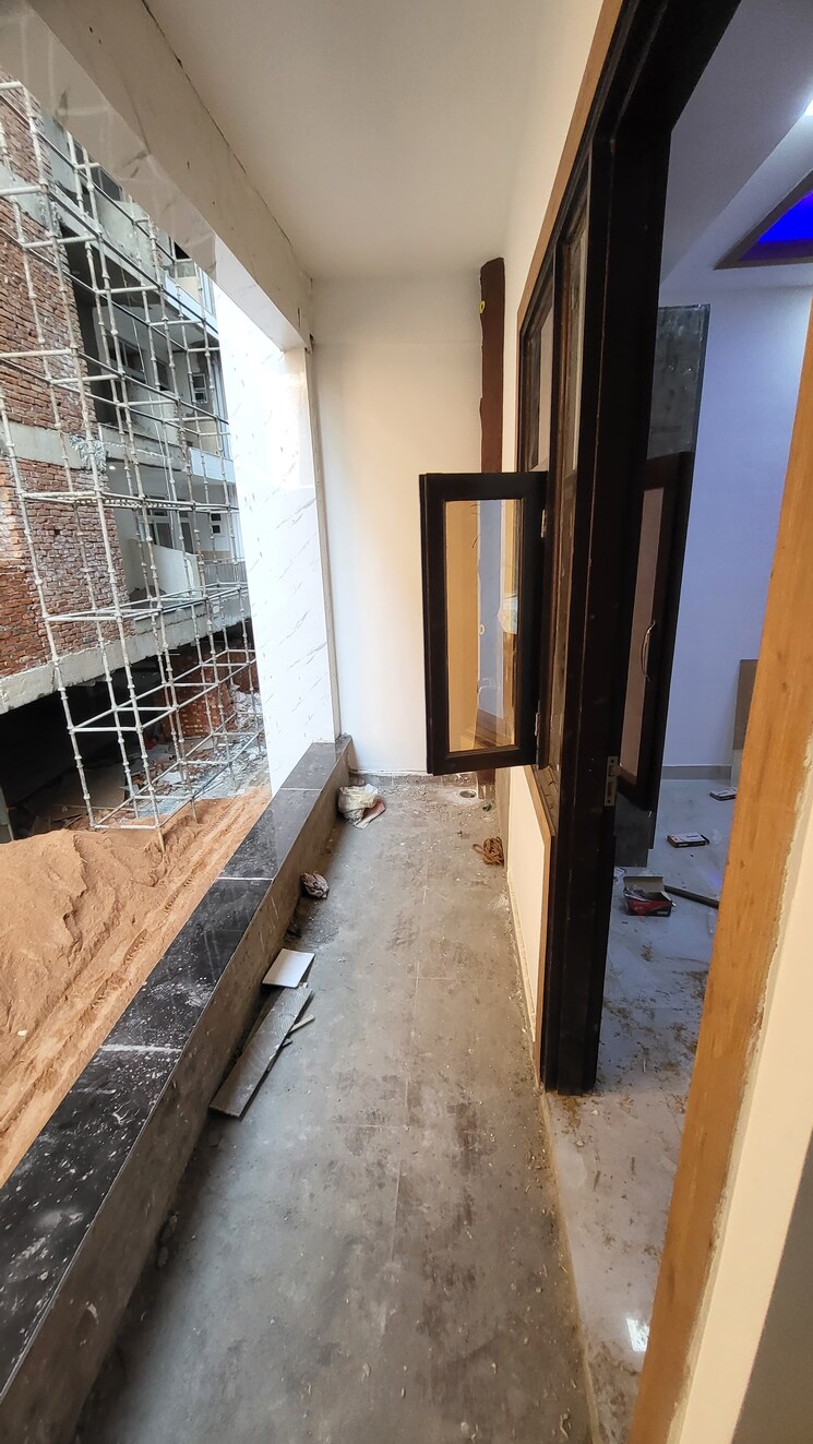 Balcony, sector 1 greater noida 3 Bedroom 1400 Sq.Ft. Builder Floor In Sector 1 Greater Noida Greater Noida 8448398