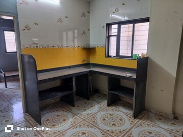 Living Room in 1.5 BHK Apartment at Karve Nagar – for Rent