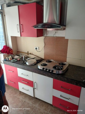 Kitchen in 3 BHK Apartment at Gomti Nagar – for Rent