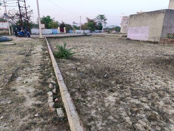  Plot – Exterior View View at Jankipuram Extension - for Sale