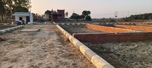  Plot – Exterior View View at Jankipuram Extension - for Sale