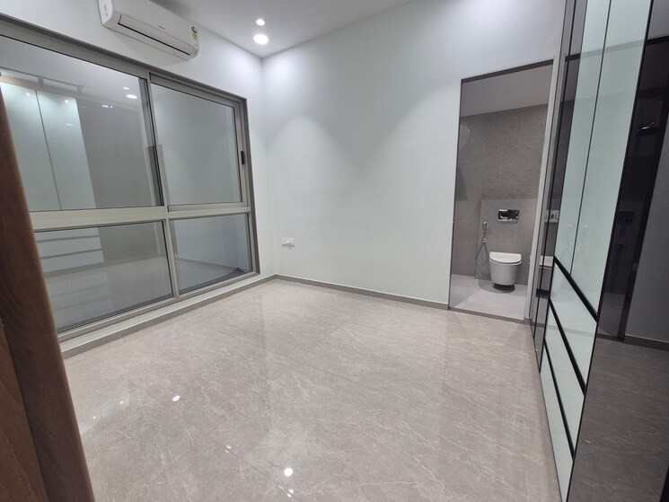 Room, kharghar sector 37 3 Bedroom 960 Sq.Ft. Apartment In Kharghar Sector 37 Navi Mumbai 8448501