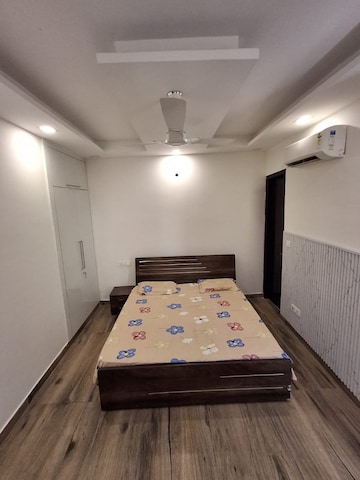 Bedroom in 3 BHK Independent House at Jakhan – for Rent