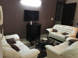 Living Room in 3 BHK Apartment at Amrapali Platinum, Sector 119 – for Sale