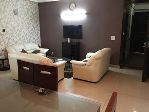 Living Room in 3 BHK Apartment at Amrapali Platinum, Sector 119 – for Sale