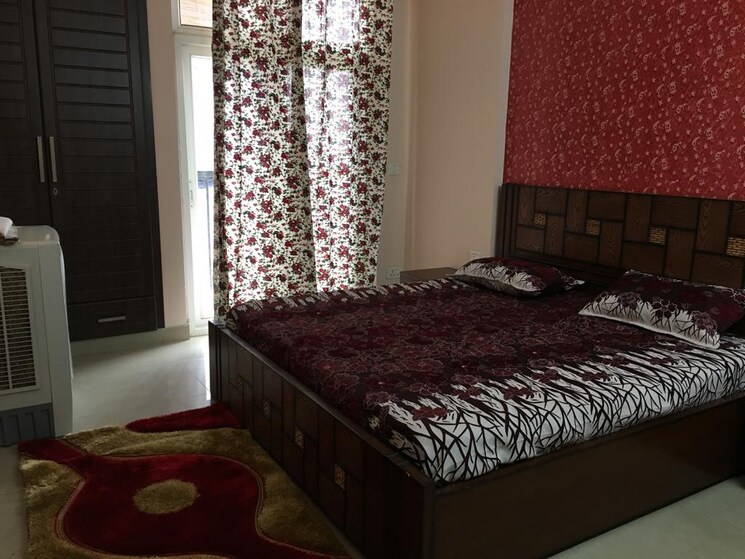 Bedroom, amrapali-platinum 3 Bedroom 1775 Sq.Ft. Apartment In Sector 119 Noida 8448524