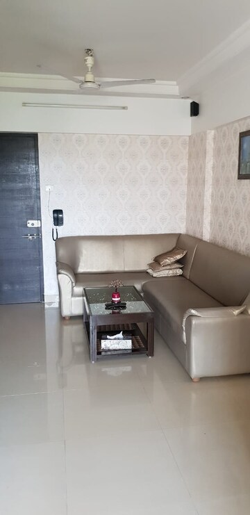 Furnished Amenities in 3 BHK Apartment at Nav Indraprastha CHS, Mulund East – for Rent