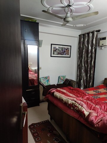 Bedroom in 2 BHK Builder Floor at Sector 11 – for Sale