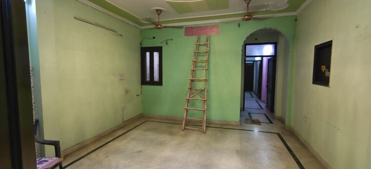 undefined, uttam nagar 2 Bedroom 900 Sq.Ft. Builder Floor In Uttam Nagar Delhi 8448596
