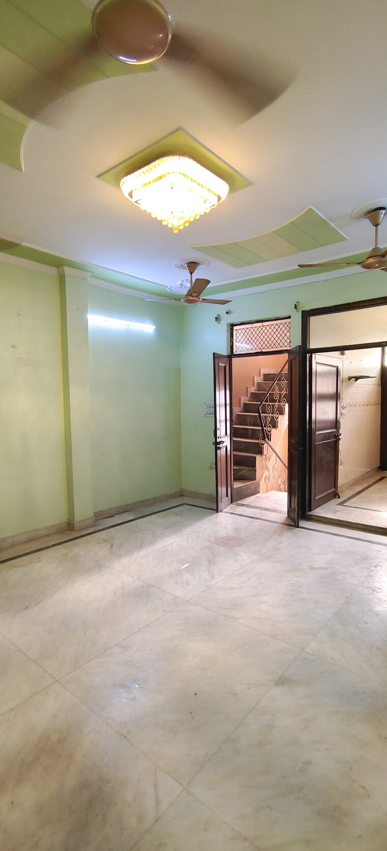 Room, uttam nagar 2 Bedroom 900 Sq.Ft. Builder Floor In Uttam Nagar Delhi 8448596