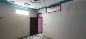 Room in 2 BHK Builder Floor at Uttam Nagar – for Rent