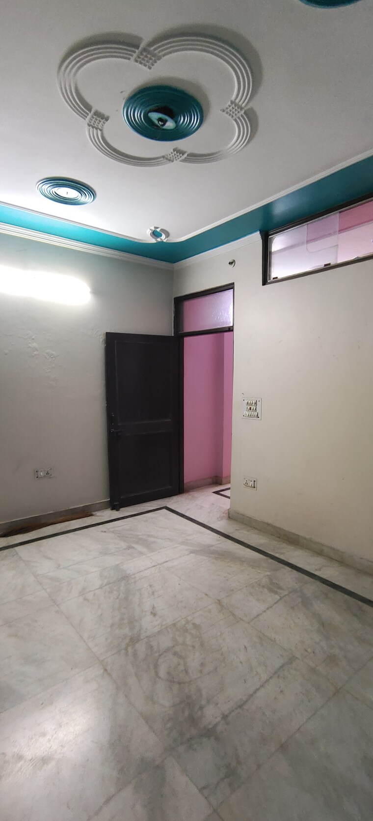 Room, uttam nagar 2 Bedroom 900 Sq.Ft. Builder Floor In Uttam Nagar Delhi 8448596
