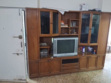 Furnished Amenities in 2 BHK Apartment at Paldi – for Rent