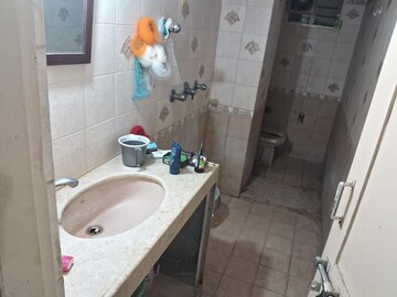 Bathroom in 2 BHK Apartment at Paldi – for Rent