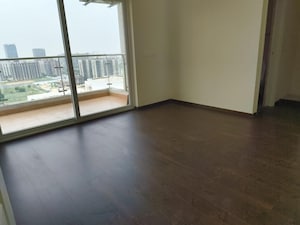 Room in 2 BHK Apartment at Shree Vardhman Victoria, Sector 70 – for Sale