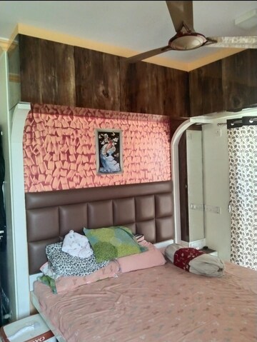 Bedroom in 1 BHK Apartment at Ghodbunder Road – for Sale