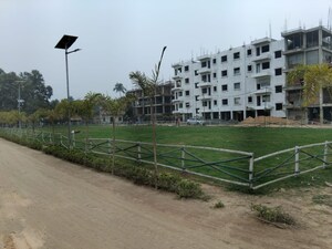  Plot For Sale in New Town