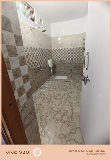 Bathroom in 2 BHK Independent House at Gomti Nagar – for Rent