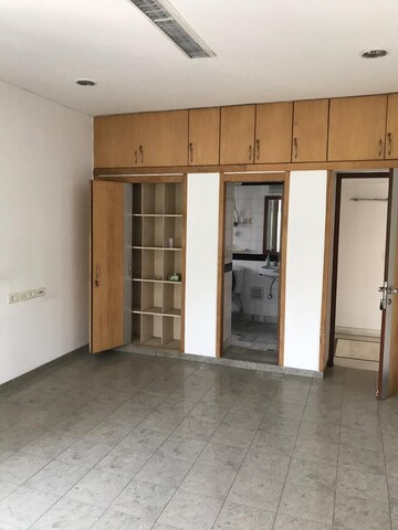 Room in 3 BHK Apartment at Greater Kailash I – for Rent