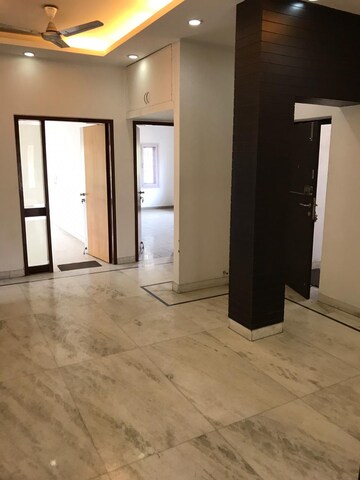 Room in 3 BHK Apartment at Greater Kailash I – for Rent