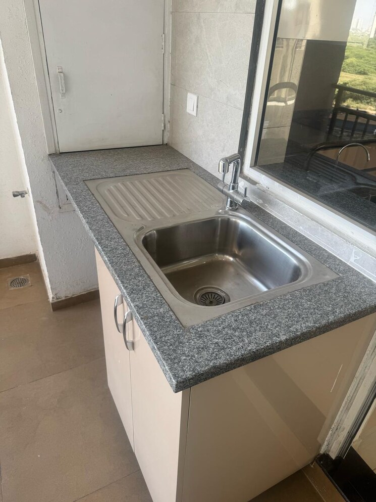 Kitchen, shapoorji-pallonji-joyville-phase-2 3 Bedroom 1852 Sq.Ft. Apartment In Sector 102 Gurgaon 8448761