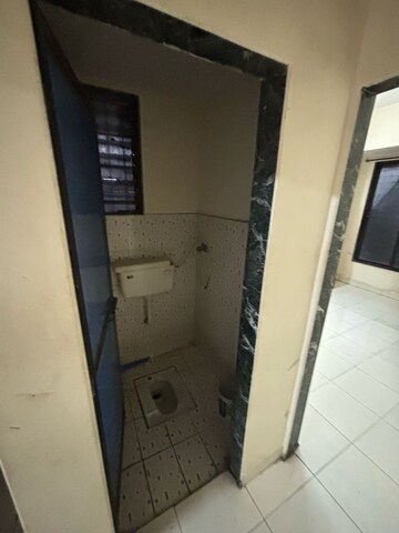 Attached Bathroom in 1 BHK Apartment at Sector 5 Ghansoli – for Rent
